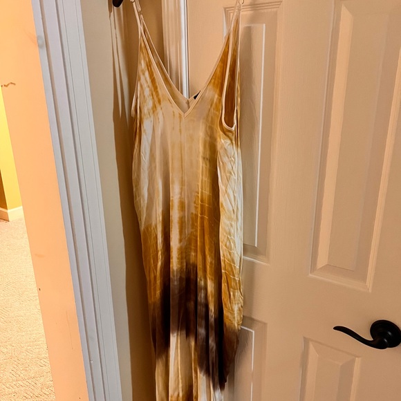 Racheal Maxi Dress - Picture 2 of 3